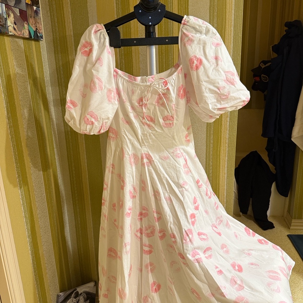 Pink and White Puff Sleeve Dress